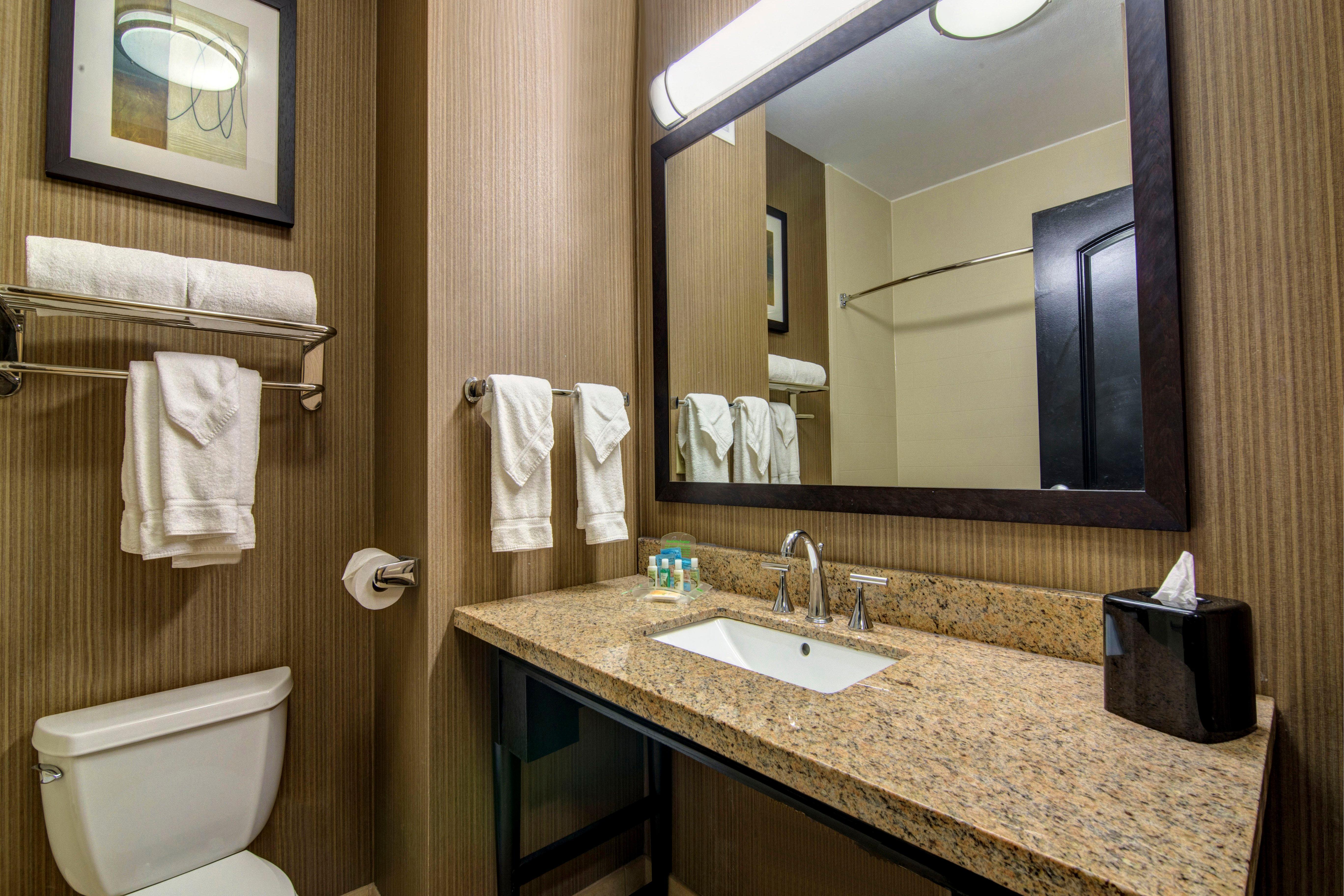 Holiday Inn Express Hotel & Suites Huntsville By Ihg Exterior foto