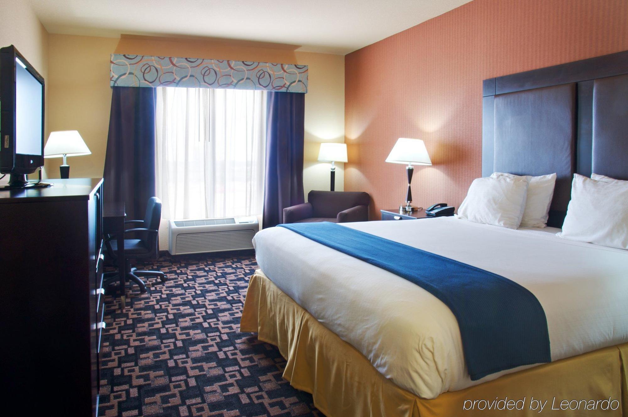 Holiday Inn Express Hotel & Suites Huntsville By Ihg Exterior foto