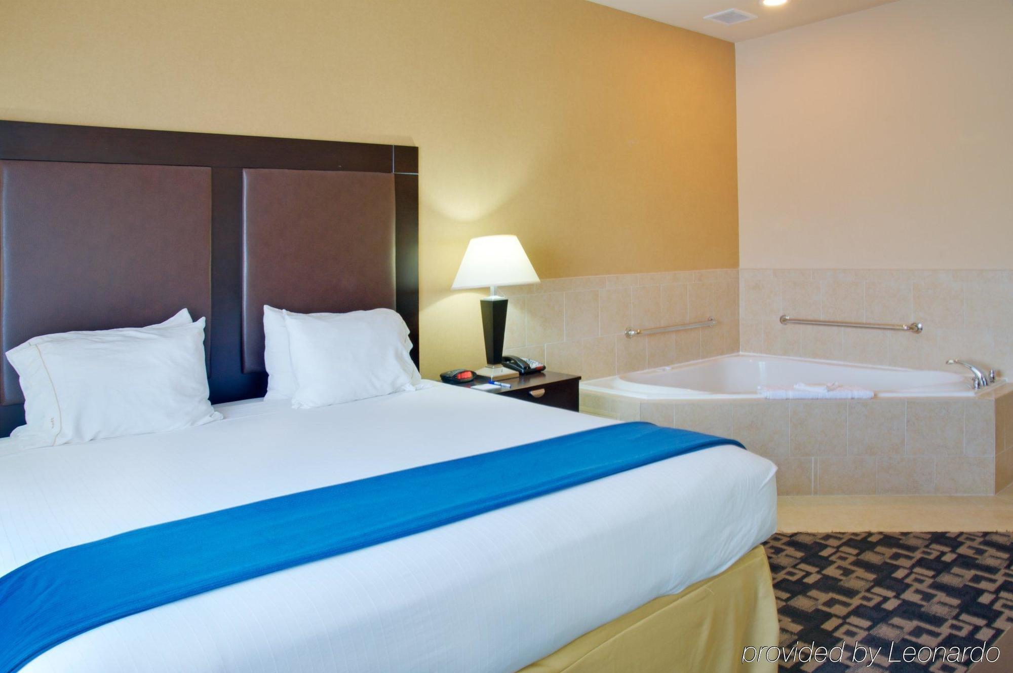 Holiday Inn Express Hotel & Suites Huntsville By Ihg Exterior foto